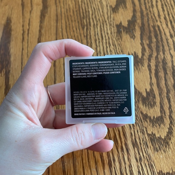 Mary Kay chromafusion highlighter color glazed - Picture 2 of 3